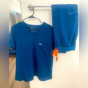 FIGs Zamora Jogger Set in limited edition dark teal